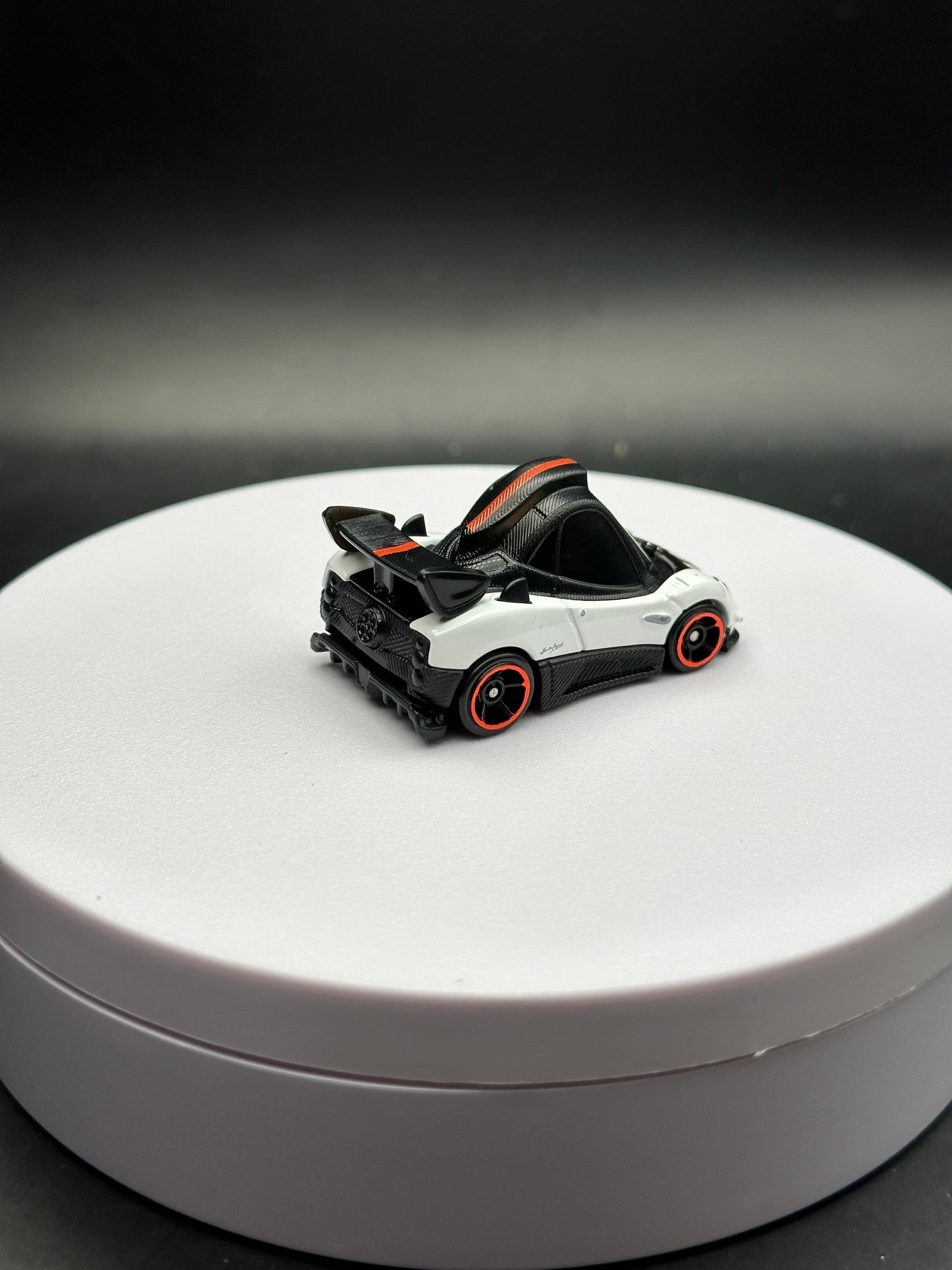 HOT WHEELS - PAGANI ZONDA CINQUE (2026) - HW EXOTICARS 4/10 - LOOSE