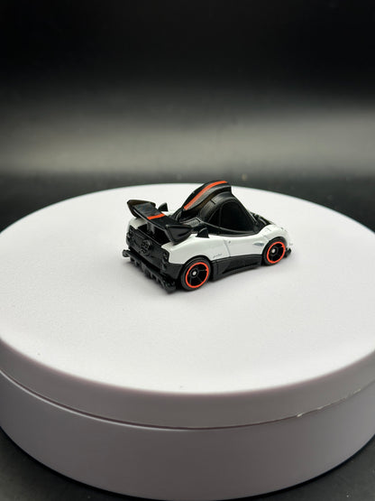 HOT WHEELS - PAGANI ZONDA CINQUE (2026) - HW EXOTICARS 4/10 - LOOSE