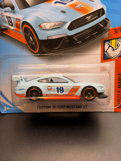 HOT WHEELS - CUSTOM 18 FORD MUSTANG GT (2019) - HW MUSCLE MANIA 3/10