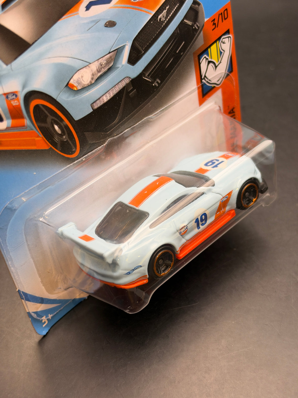HOT WHEELS - CUSTOM 18 FORD MUSTANG GT (2019) - HW MUSCLE MANIA 3/10
