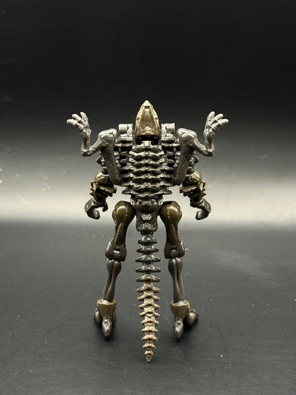 TRANSFORMERS GENERATIONS: WAR OF CYBERTRON KINGDOM - VERTEBREAK - LOOSE ACTION FIGURE