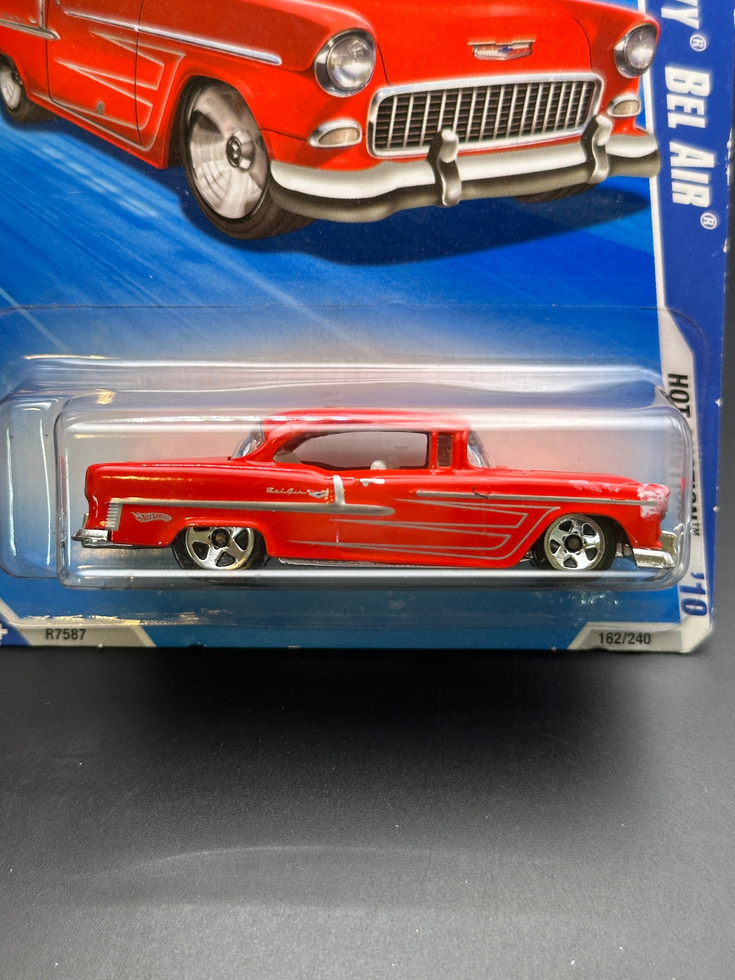 HOT WHEELS - 55 CHEVY BEL AIR (2010) - HW AUCTION 4/10