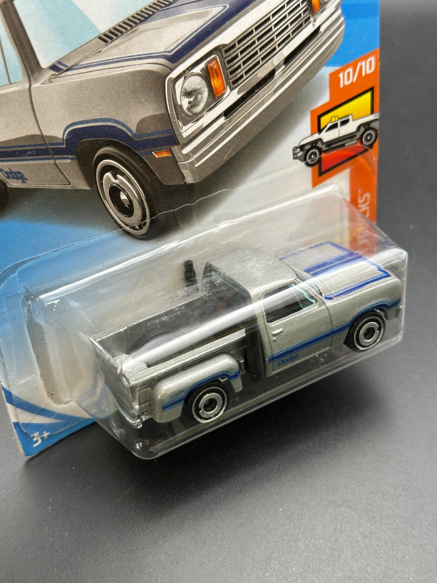 HOT WHEELS - 1978 DODGE LIL RED EXPRESS TRUCK (2019) - HW HOT TRUCKS 10/10