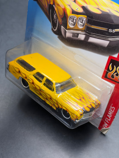 HOT WHEELS - 70 CHEVELLE SS WAGON (2019) - HW FLAMES 3/10