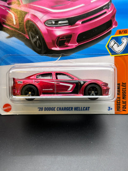 HOT WHEELS - 20 DODGE CHARGER HELLCAT (2025) - HW MUSCLE MANIA 9/10 - SUPER TREASURE HUNT