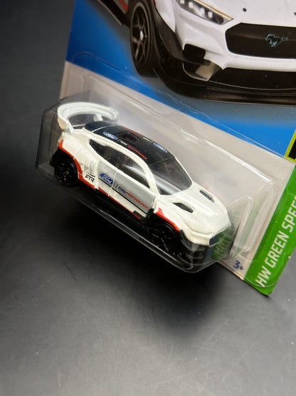 HOT WHEELS - FORD MUSTANG MACH E 1400 (2022) - HW GREEN SPEED 1/5