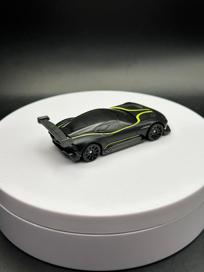 HOT WHEELS - ASTON MARTIN VULCAN (2025) - MULTIPACK EXCLUSIVE - LOOSE
