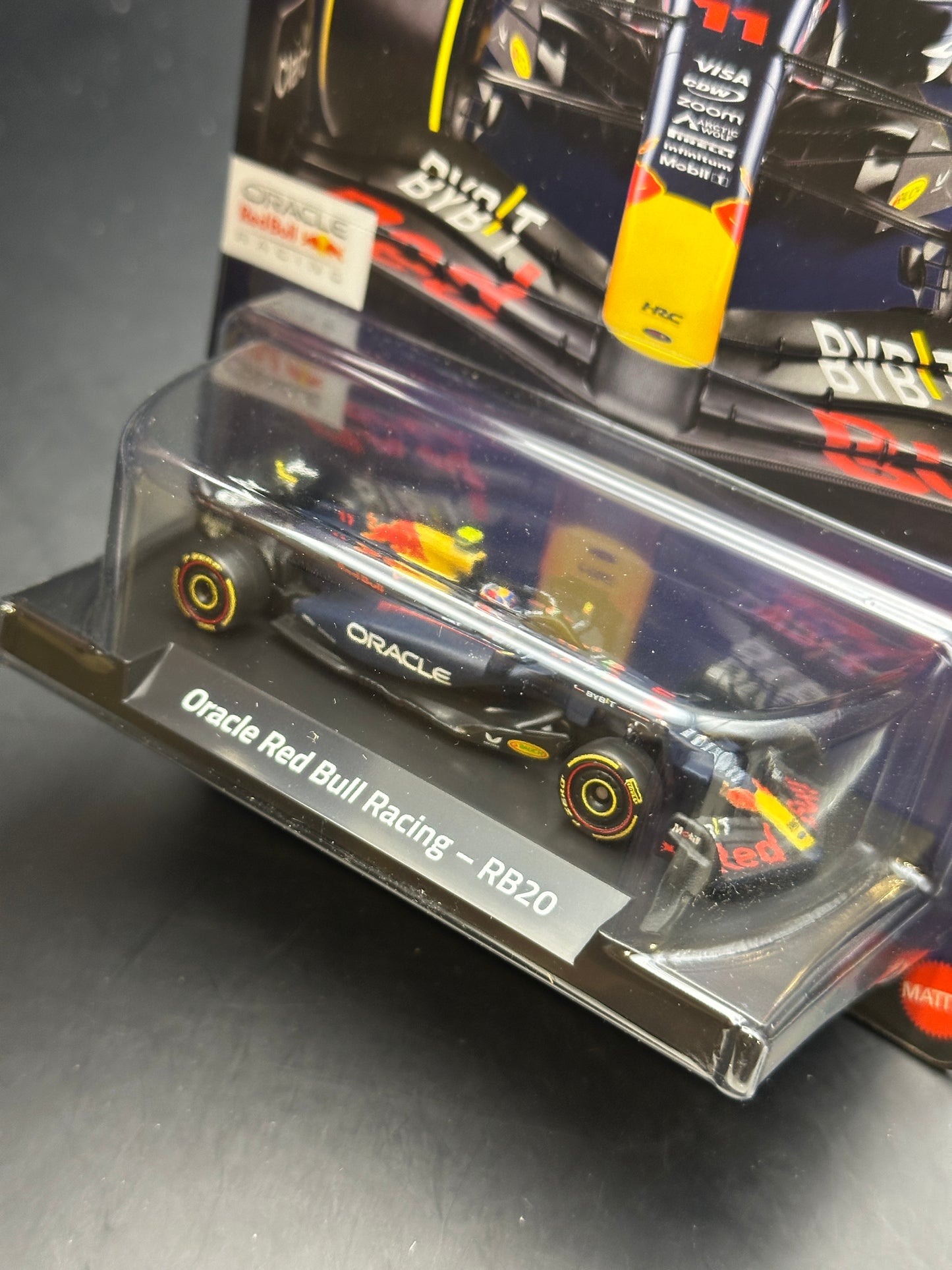 HOT WHEELS - SERGIO PEREZ ORACLE RED BULL RACING RB20 #11 (2025) - FORMULA 1 SERIES