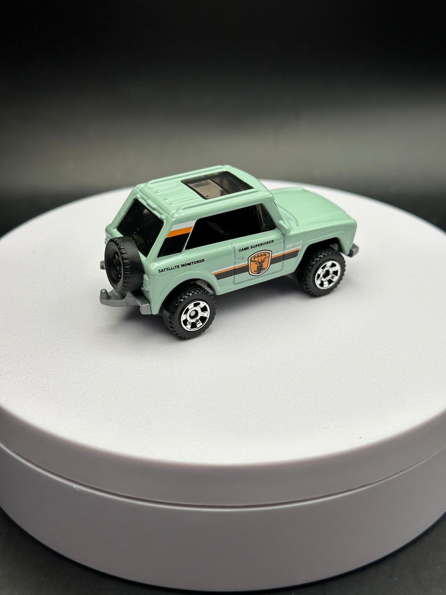 MATCHBOX - MBX FIELD CAR - 23/125 - DIECAST - LOOSE