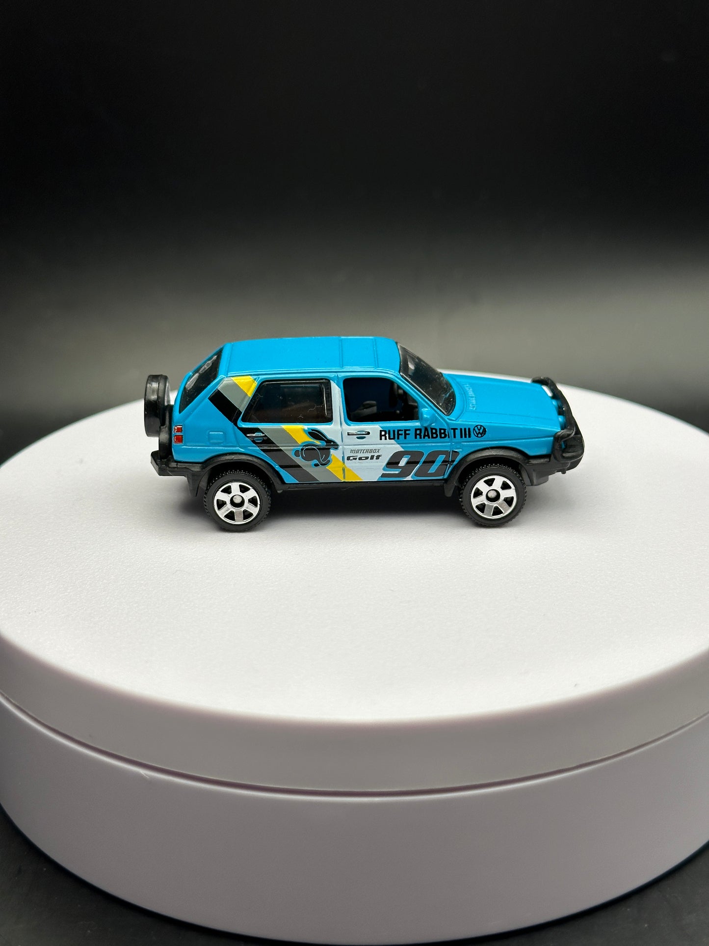 MATCHBOX - 90 VOLKSWAGEN GOLF COUNTRY - 22/125 - DIECAST - LOOSE