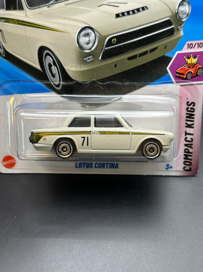HOT WHEELS - LOTUS CORTINA (2025) - HW COMPACT KINGS 10/10