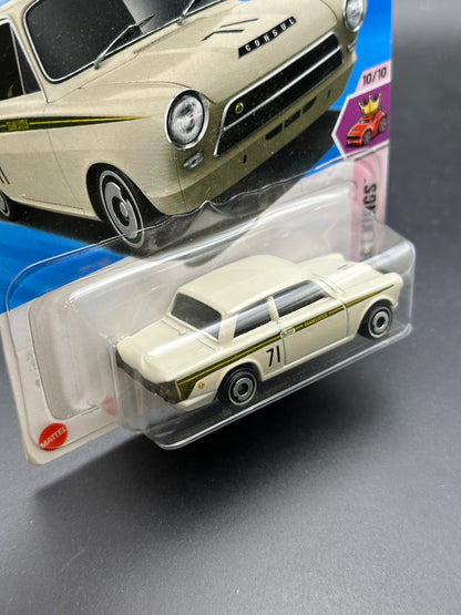 HOT WHEELS - LOTUS CORTINA (2025) - HW COMPACT KINGS 10/10