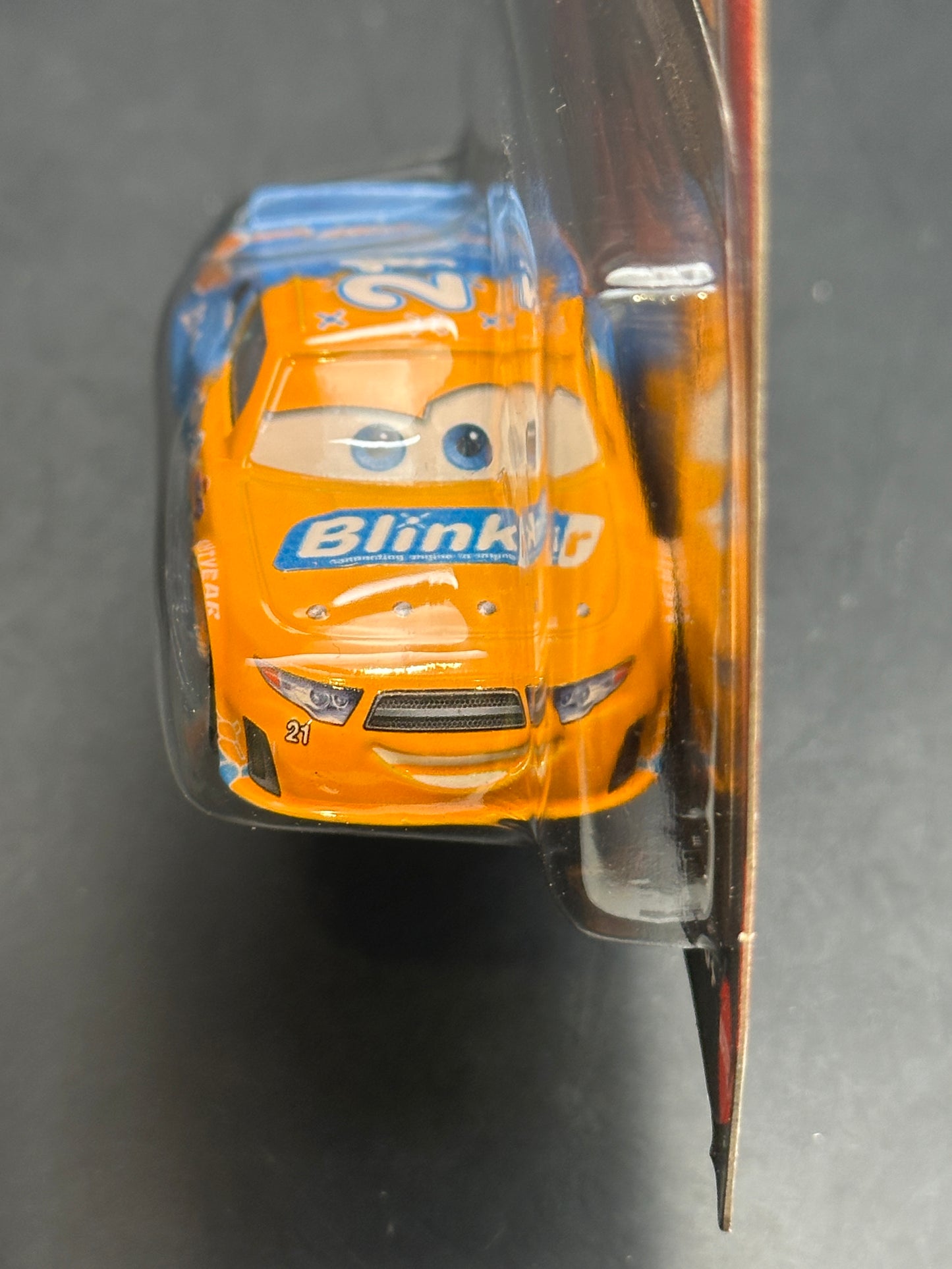 DISNEY PIXAR CARS 20th ANNIVERSARY - SPEEDY COMET - DIECAST