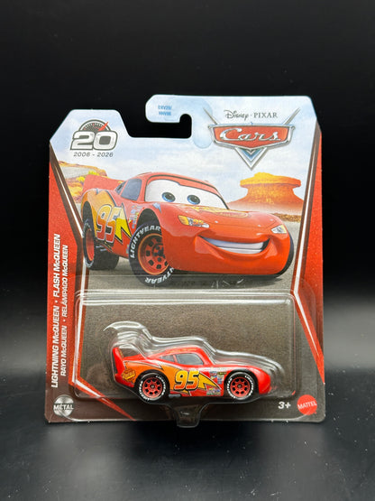 DISNEY PIXAR CARS 20th ANNIVERSARY - LIGHTNING MCQUEEN - DIECAST