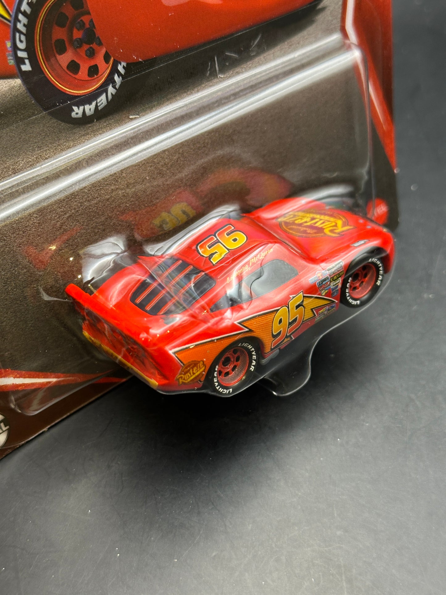 DISNEY PIXAR CARS 20th ANNIVERSARY - LIGHTNING MCQUEEN - DIECAST