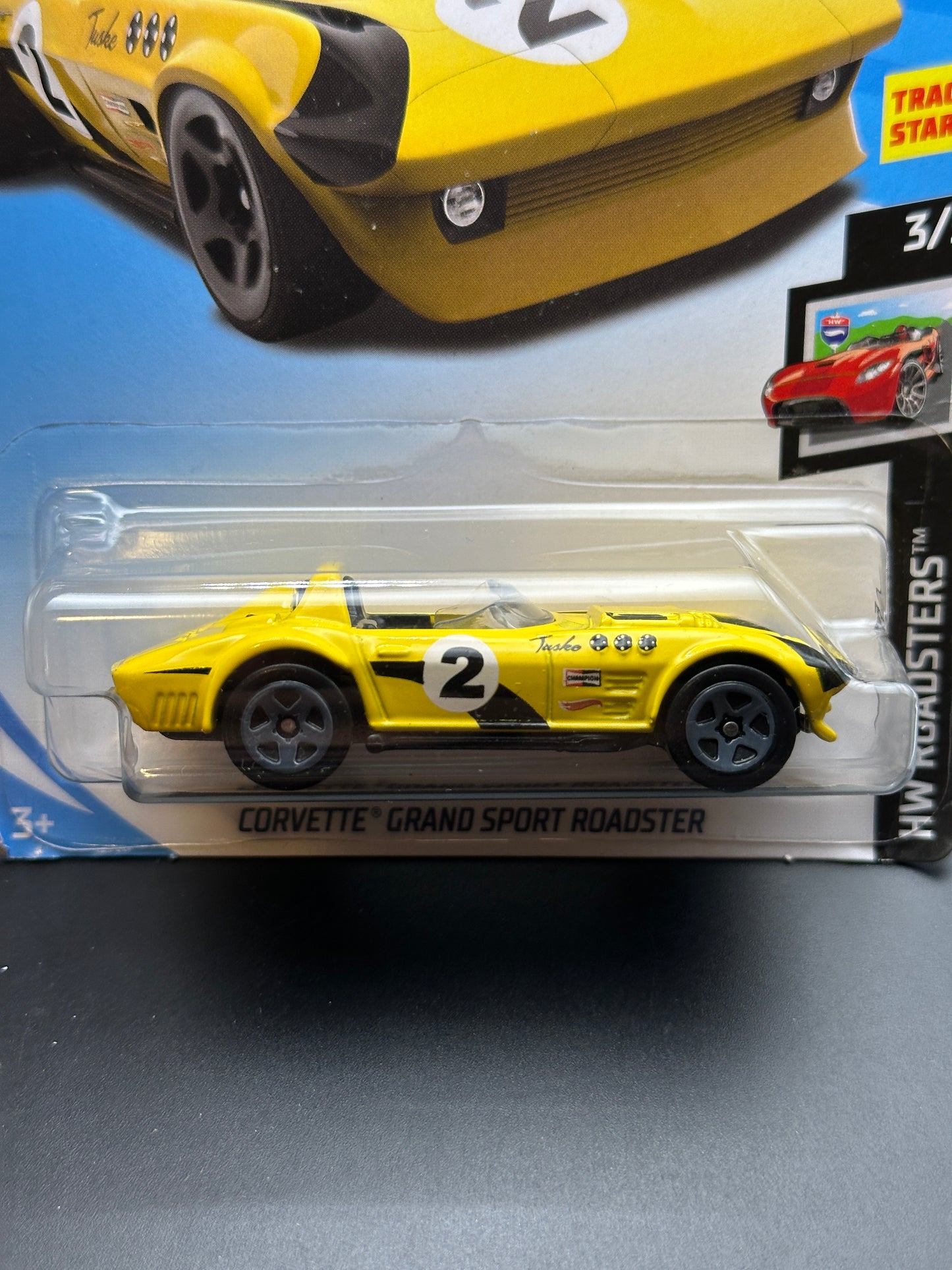 HOT WHEELS - CORVETTE GRAND SPORT ROADSTER (2019) - HW ROADSTERS 3/5