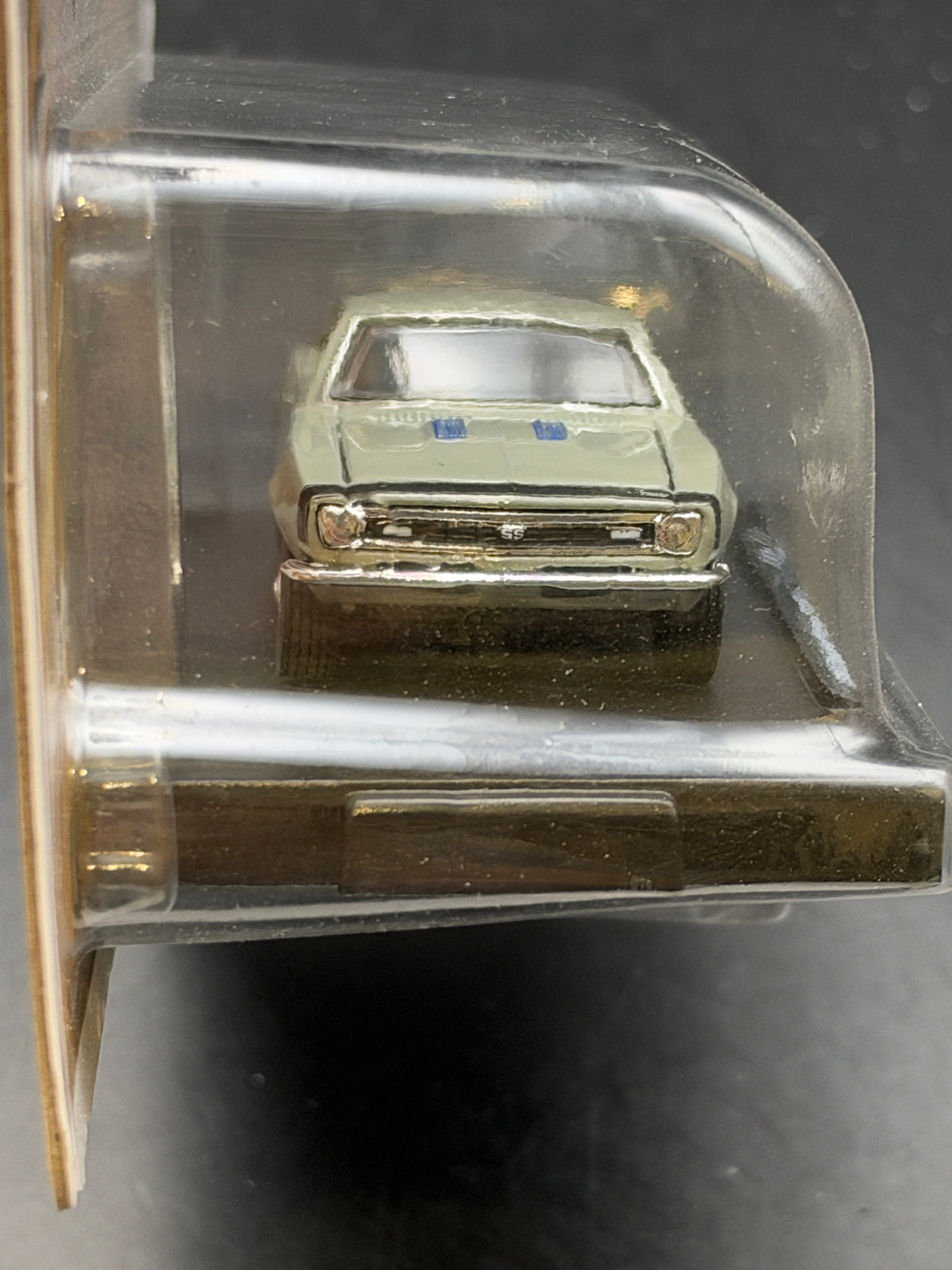 M2 MACHINES - 1968 CHEVROLET CAMARO SS 350 - R85 22-12
