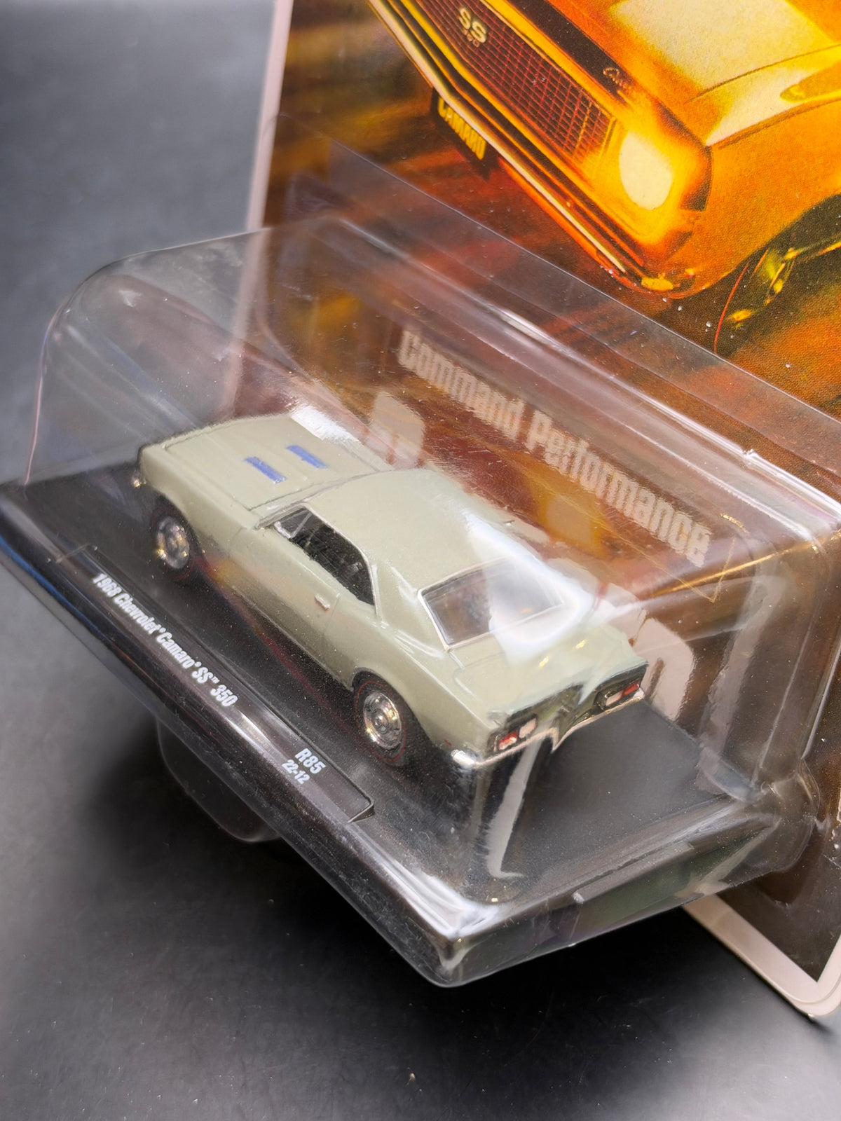 M2 MACHINES - 1968 CHEVROLET CAMARO SS 350 - R85 22-12