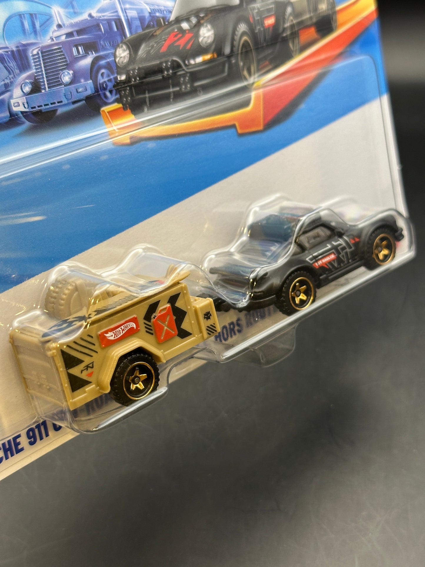HOT WHEELS - PORSCHE 911 OFF-ROADER - SUPER RIGS