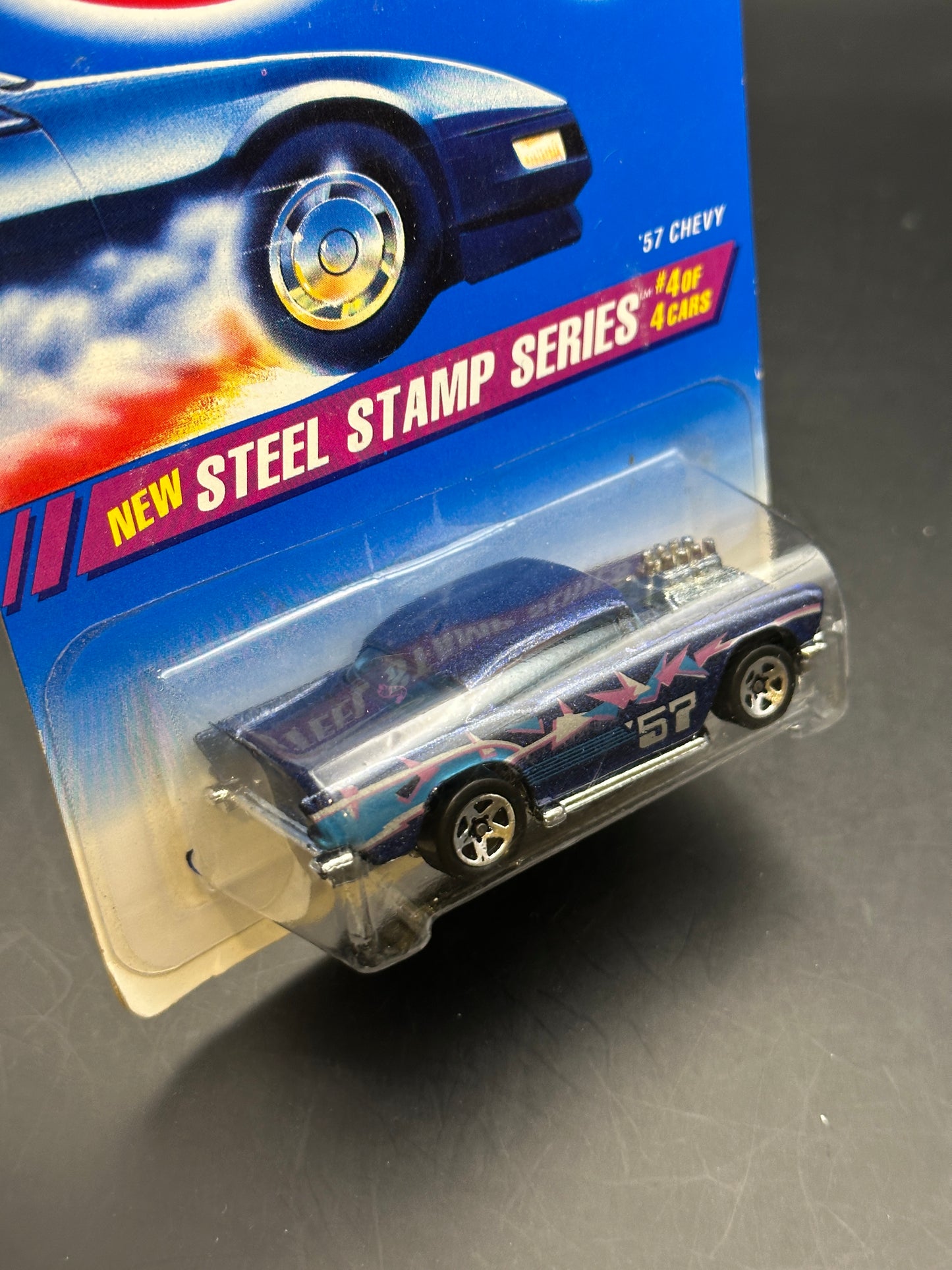 HOT WHEELS - 57 CHEVY (1995) - HW STEEL STAMP 4/4