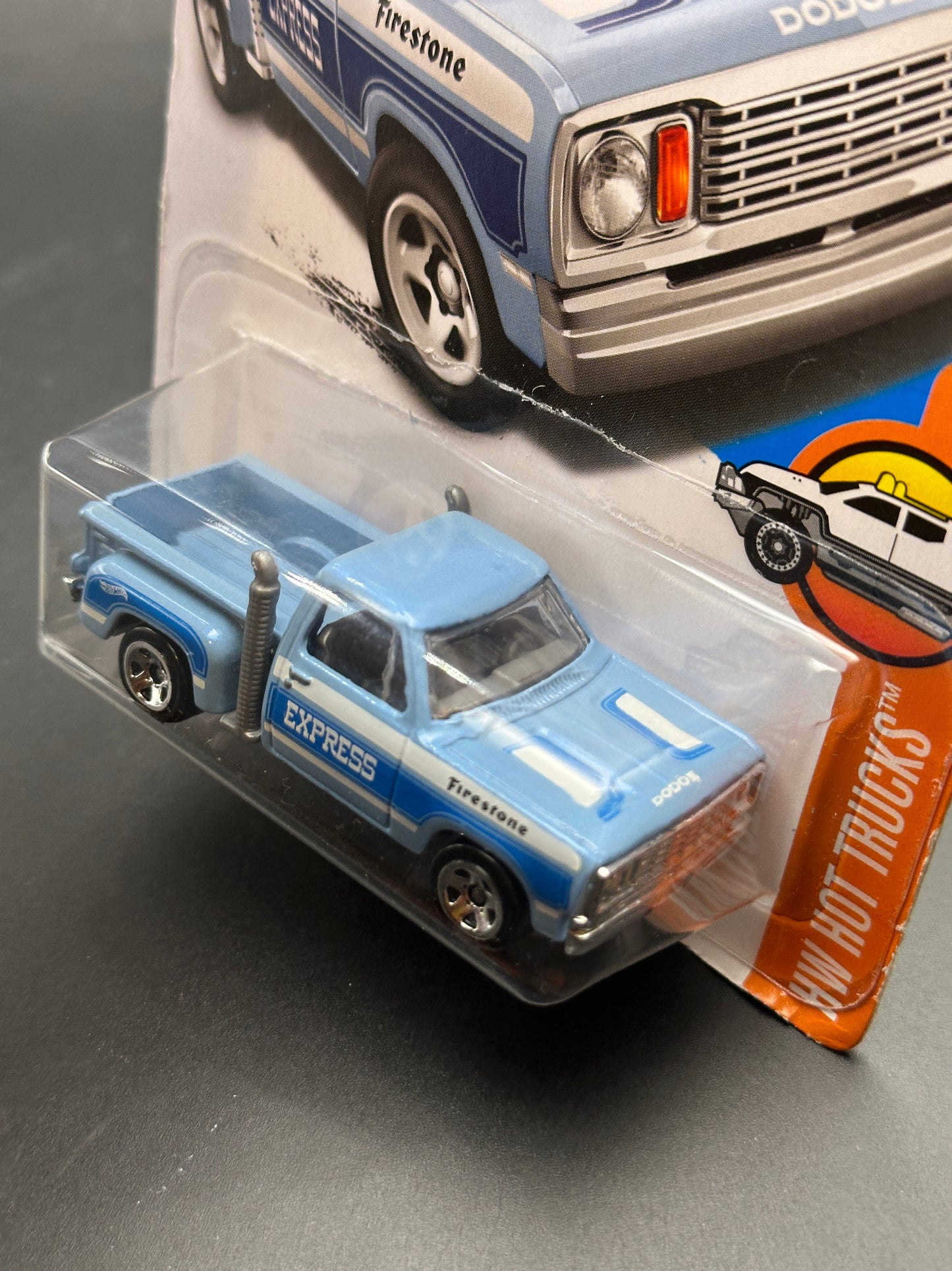 HOT WHEELS - 1979 DODGE LIL RED EXPRESS TRUCK - (2017) - HW HOT TRUCKS 9/10
