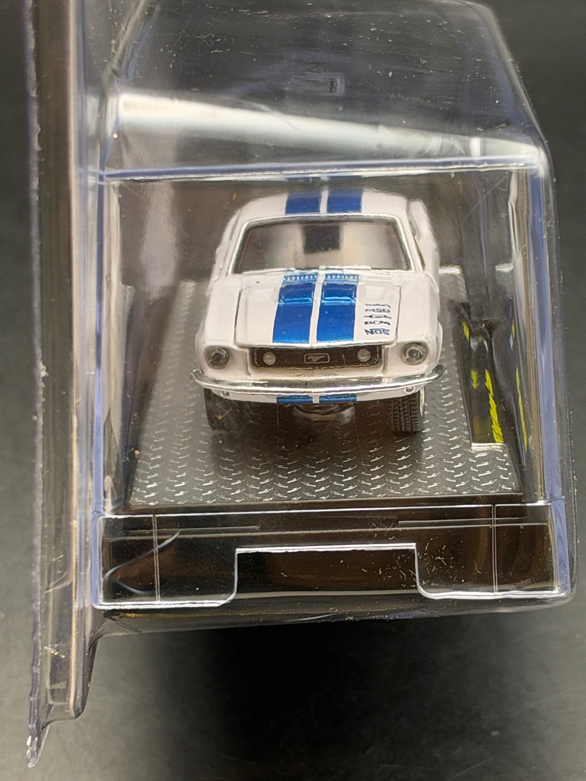 M2 MACHINES - 1968 FORD MUSTANG CUSTOM - HS27 22-05