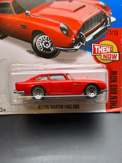 HOT WHEELS - ASTON MARTIN 1963 DB5 (2016) - HW THEN AND NOW 1/10