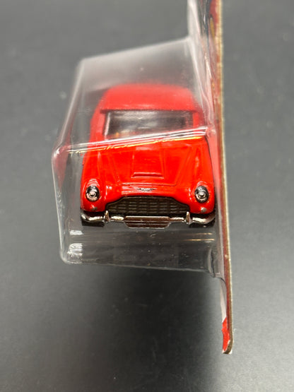 HOT WHEELS - ASTON MARTIN 1963 DB5 (2016) - HW THEN AND NOW 1/10