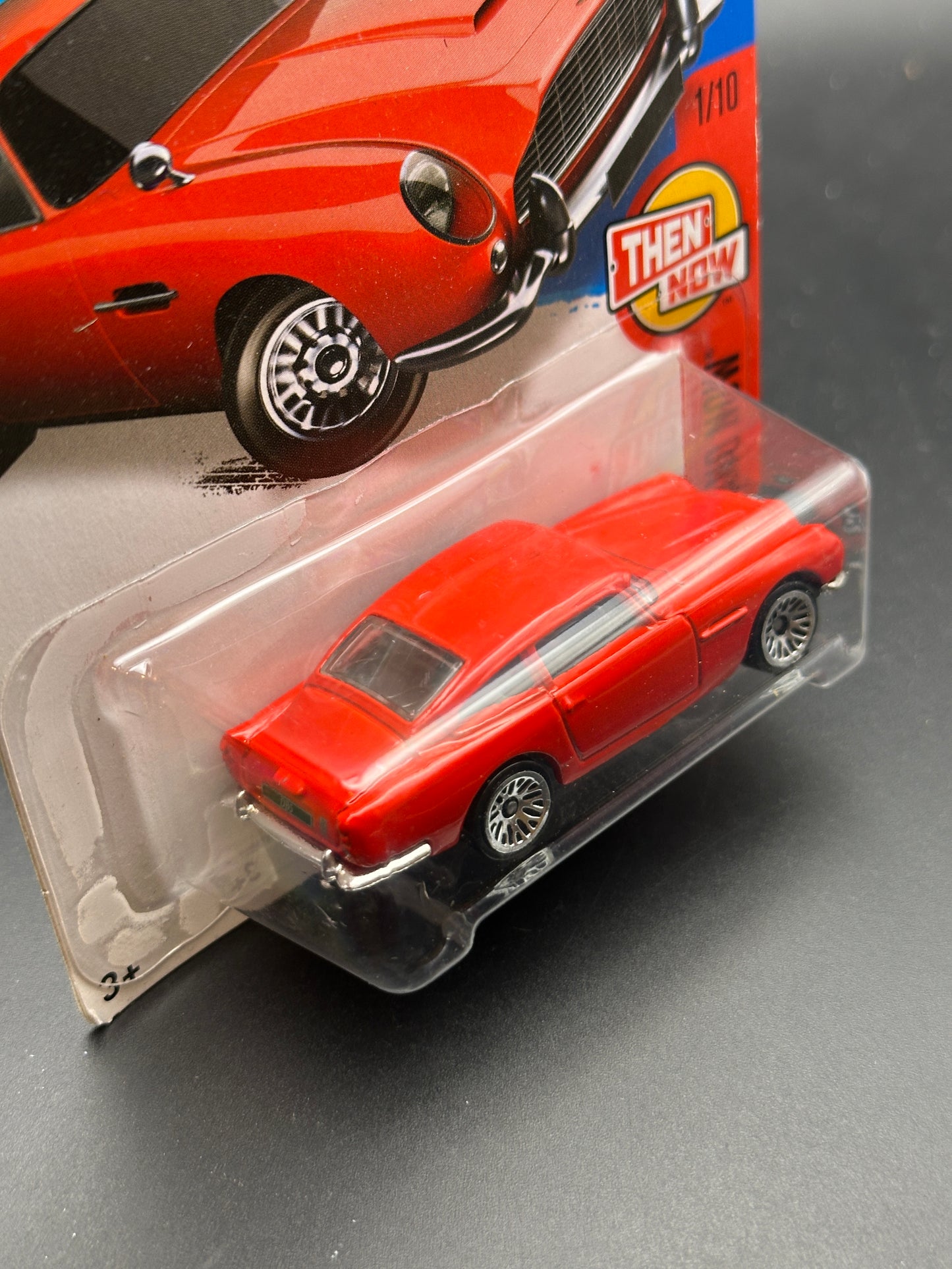 HOT WHEELS - ASTON MARTIN 1963 DB5 (2016) - HW THEN AND NOW 1/10