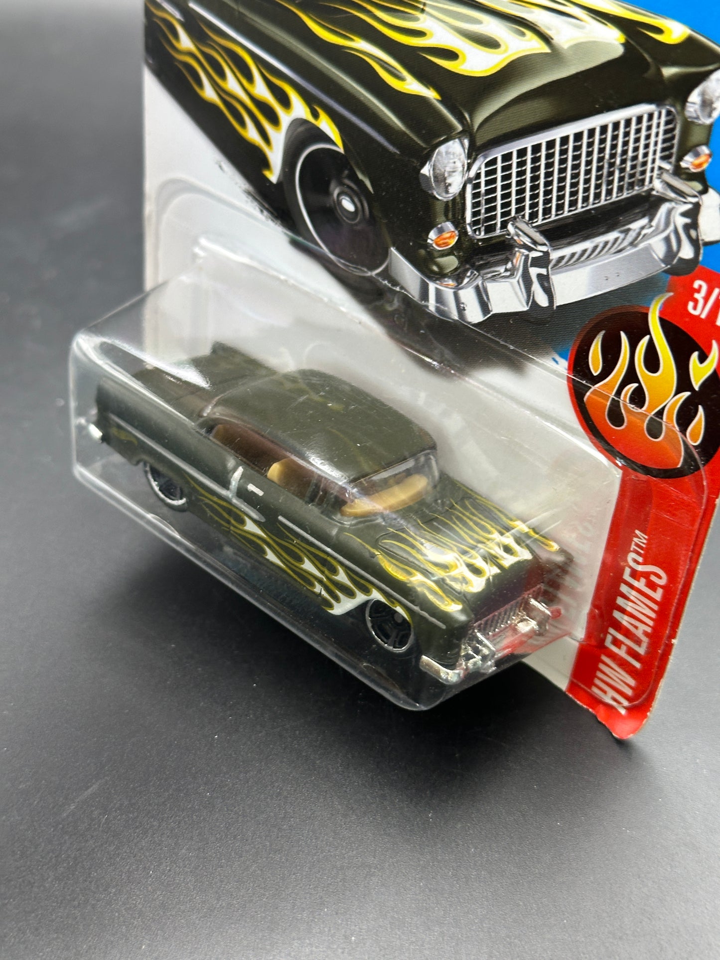HOT WHEELS - 55 CHEVY (2017) - HW FLAMES 3/10
