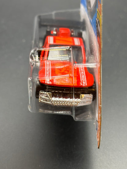 HOT WHEELS - LOLUX (2022) - HW HOT TRUCKS 8/10