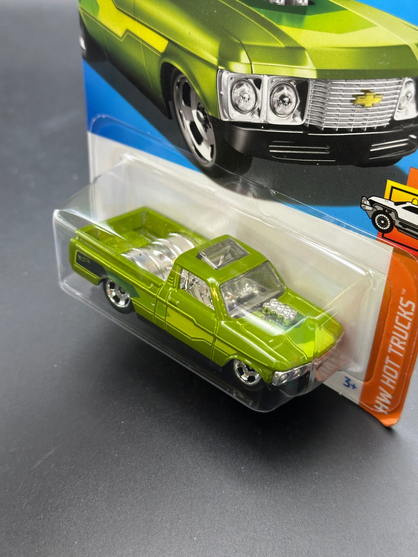 HOT WHEELS - CUSTOM 72 CHEVY LUV (2024) - HW HOT TRUCKS 6/10