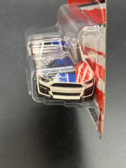 HOT WHEELS - 2020 FORD SHELBY GT500 (2024) - STARS AND STRIPE SERIES 4/5