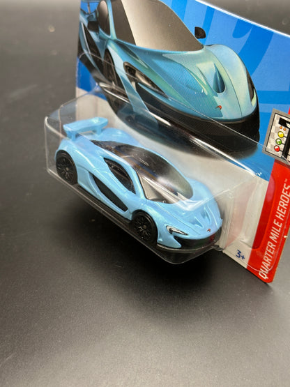 HOT WHEELS - MCLAREN P1 (2024) - QUARTER MILE HEROES 1/5