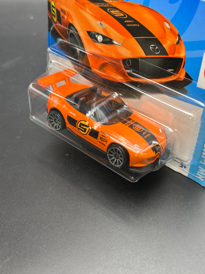 HOT WHEELS - 15 MAZDA MX-5 MIATA (2024) - HW J-IMPORTS 3/10