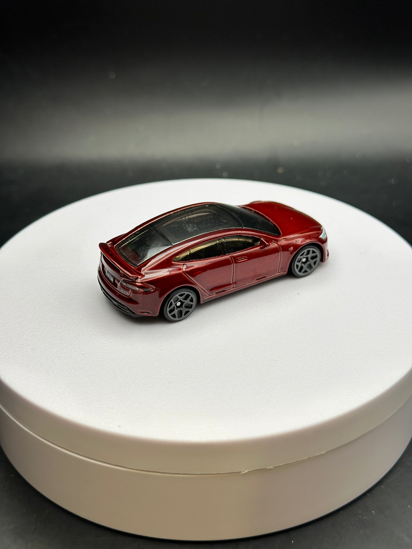 HOT WHEELS - TESLA MODEL S PLAID (2025) - HW EV 1/10 - LOOSE