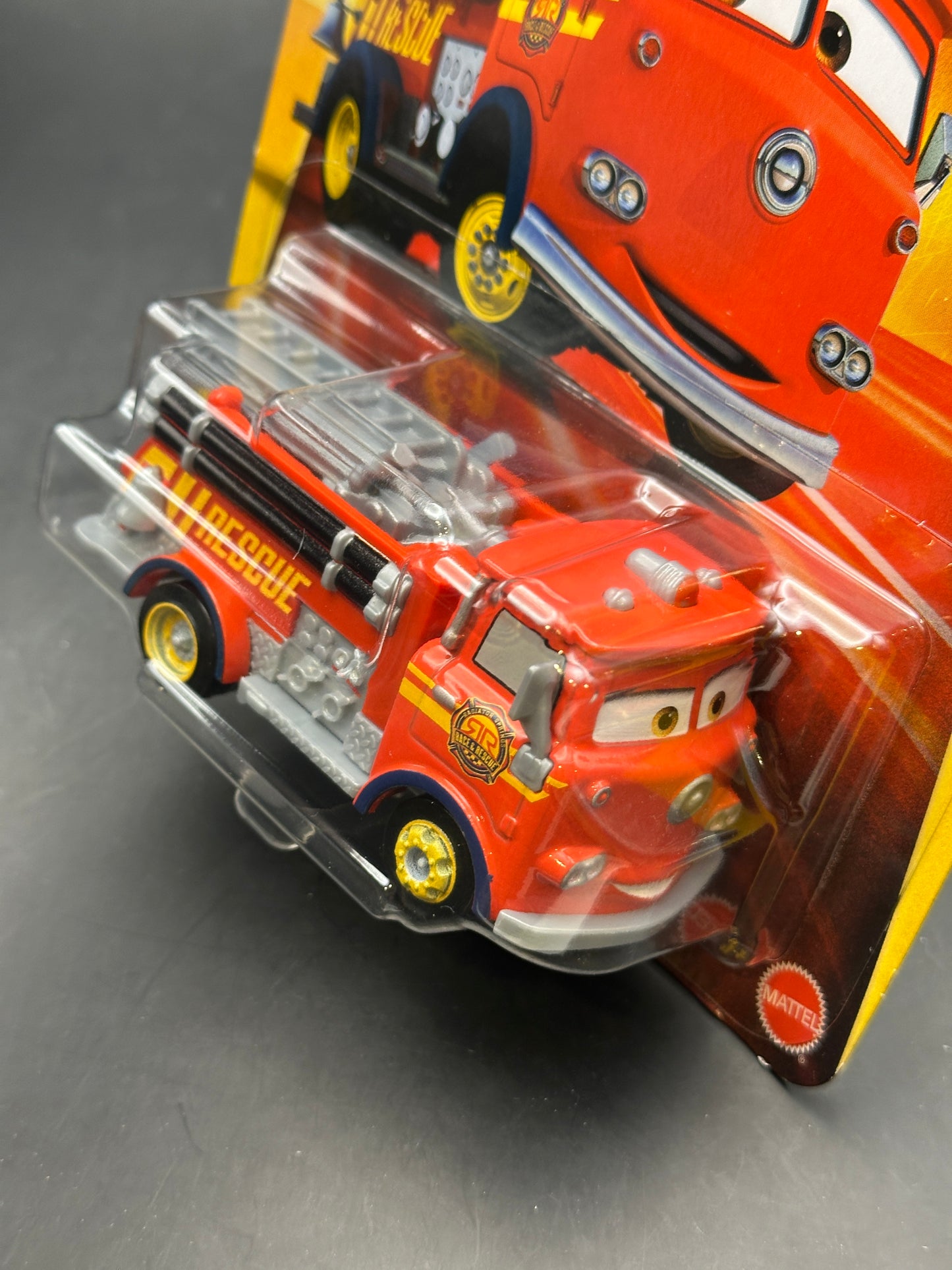 DISNEY PIXAR CARS - RED - CARS - RACE AND RESCUE DIECAST