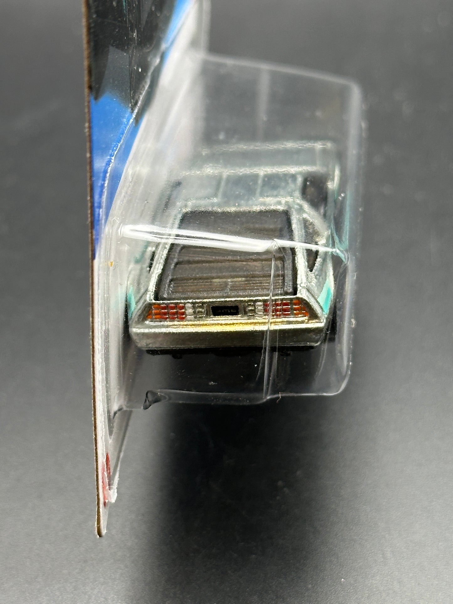 HOT WHEELS - DMC DELOREAN - TREASURE HUNT (2024) - HW ROLLING METAL 3/5
