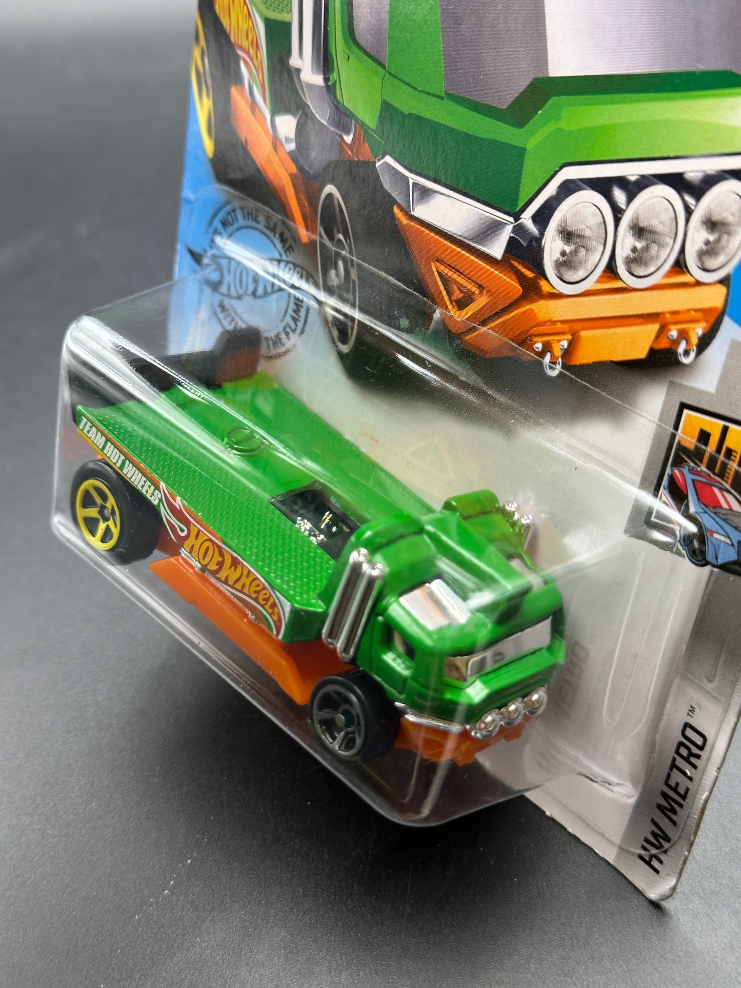 HOT WHEELS - THE HAULINATOR (2020) - HW METRO 8/10