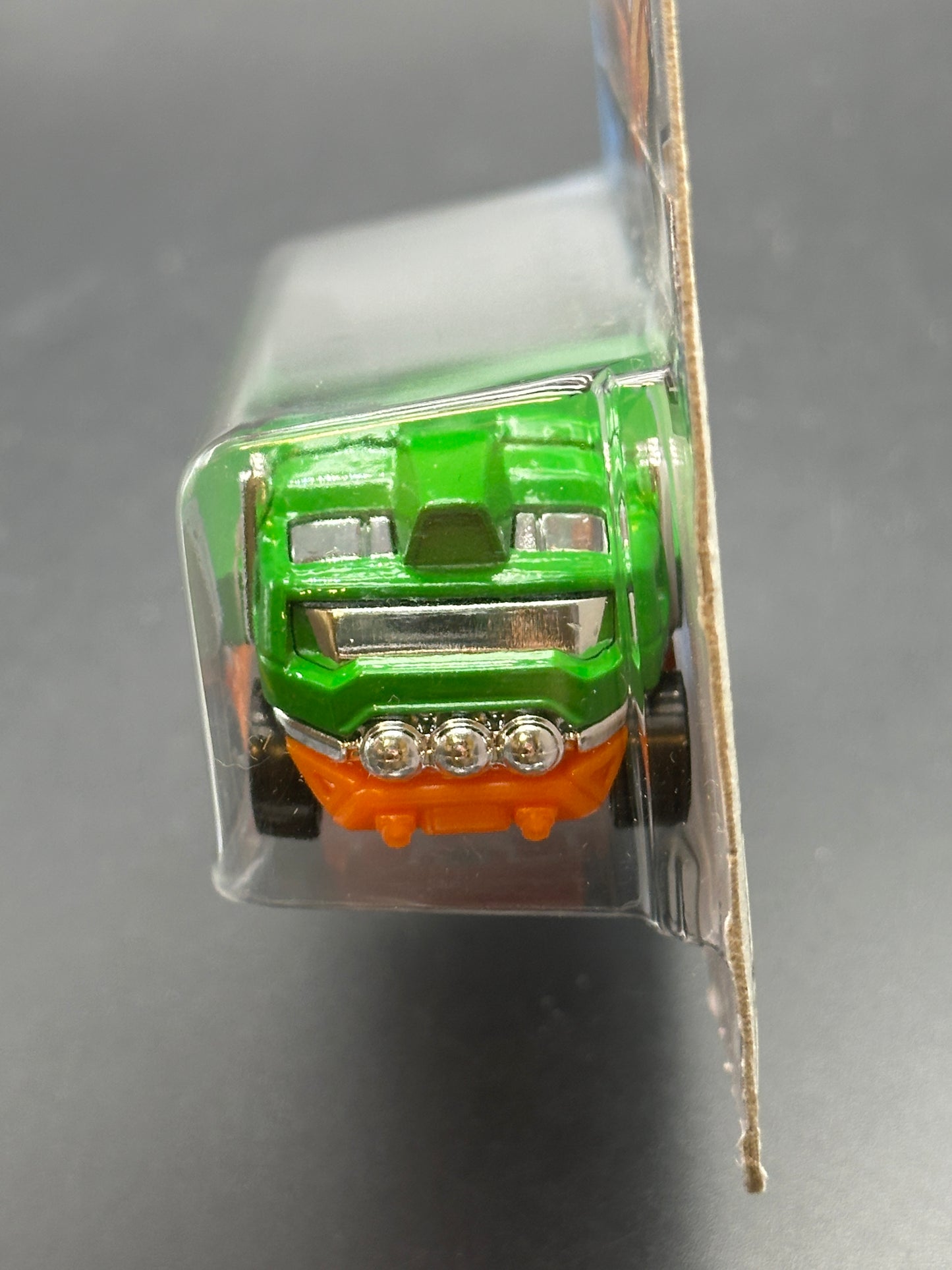 HOT WHEELS - THE HAULINATOR (2020) - HW METRO 8/10