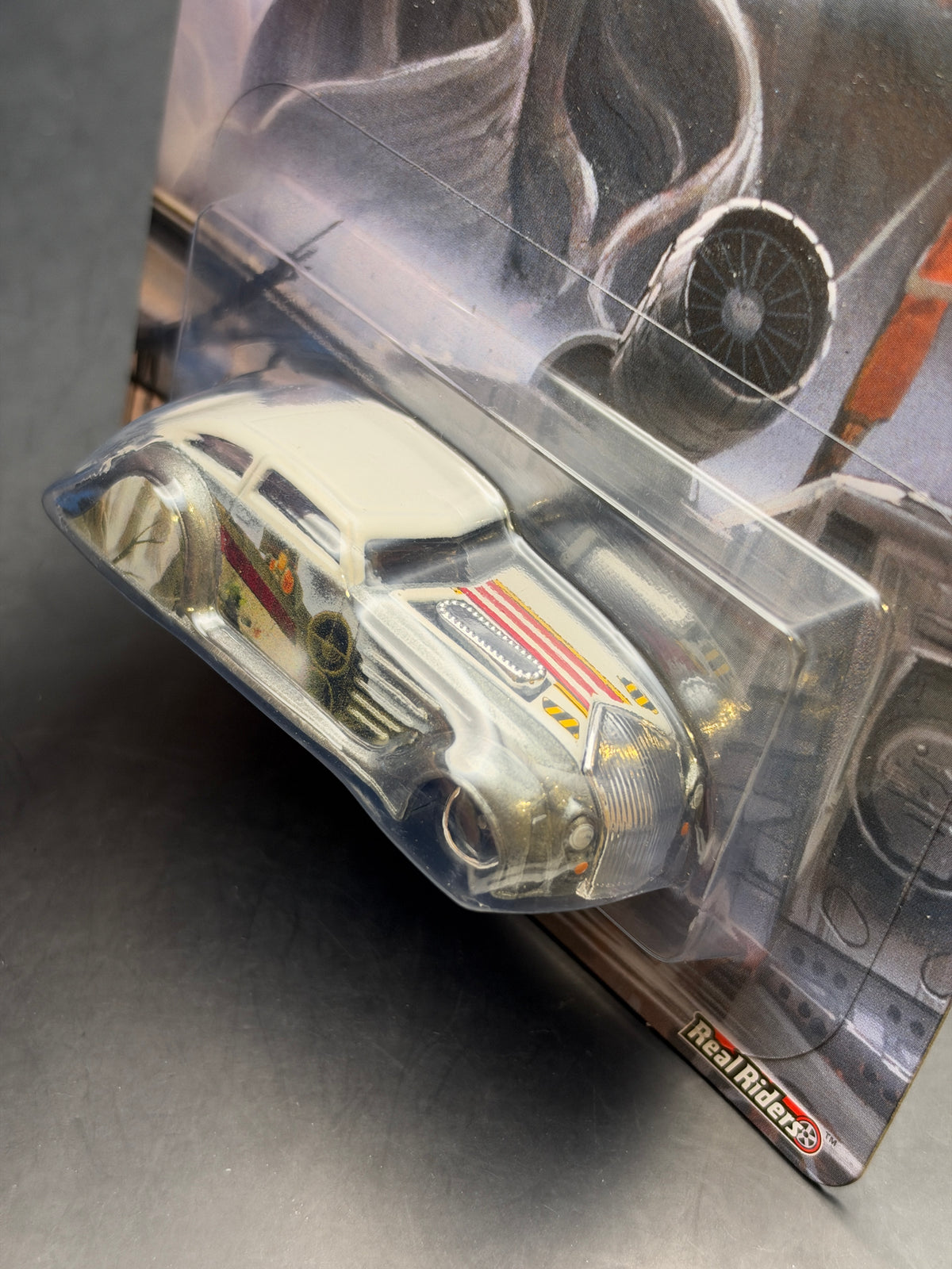 HOT WHEELS - 34 CHRYSLER AIRFLOW (2016) - STAR WARS: RALPH MCQUARRIE CONCEPT ART SERIES - POP CULTURE