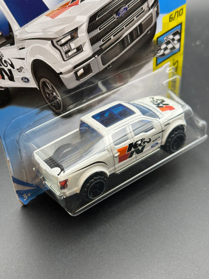HOT WHEELS - 15 FORD F-150 (2018) - HW SPEED GRAPHICS 6/10
