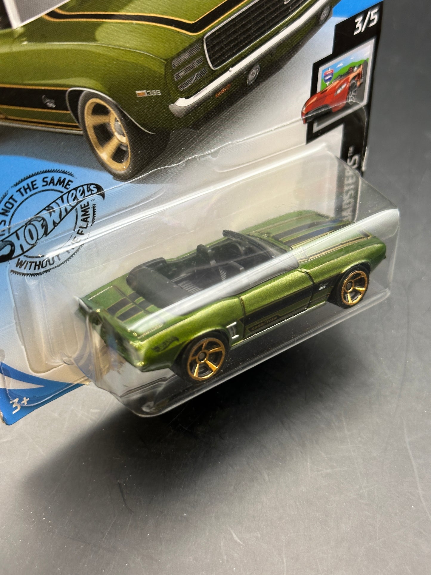 HOT WHEELS - 69 CAMARO CONVERTIBLE (2020) - HW ROADSTERS 3/5