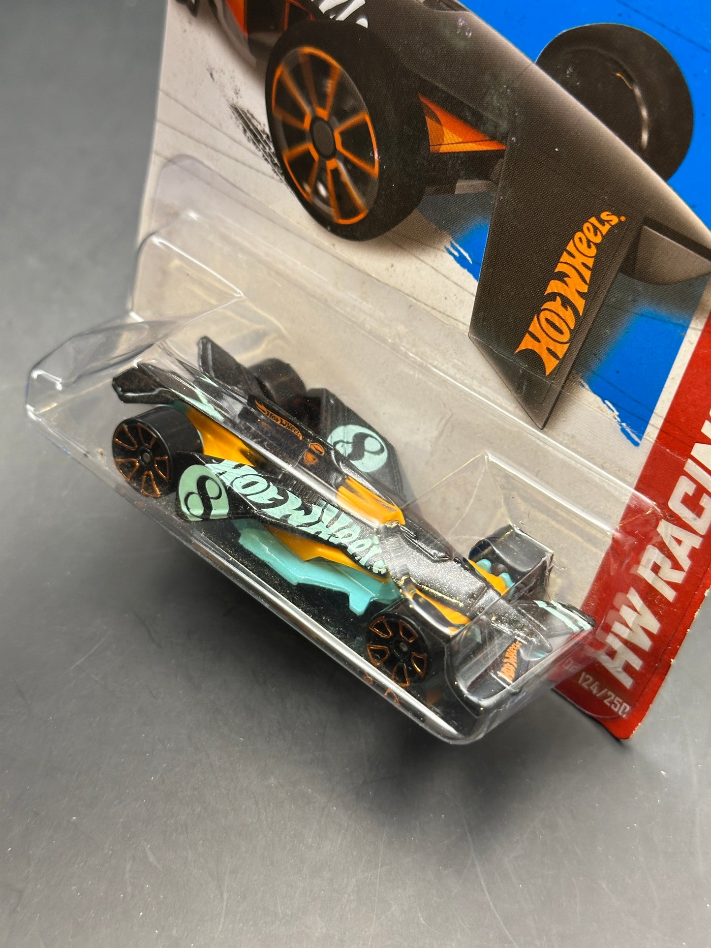 HOT WHEELS - BACK TO THE BLADE - TREASURE HUNT (2013) - HW RACING TR