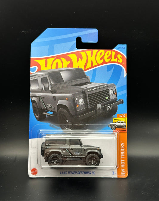 HOT WHEELS - LAND ROVER DEFENDER 90 (2023) - HW HOT TRUCKS 10/10