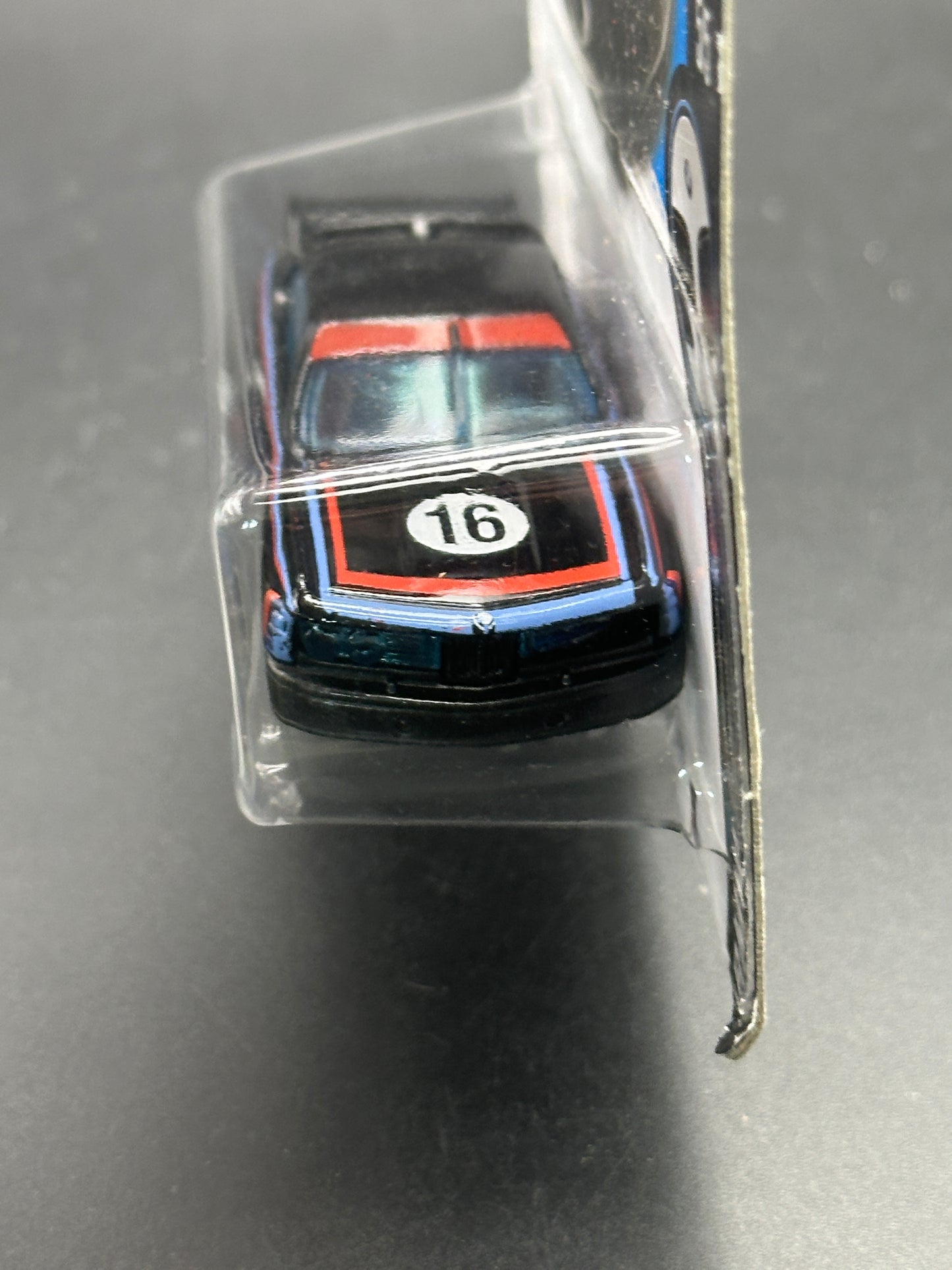 HOT WHEELS - 73 BMW 3.0 CSL RACE CAR (2016) - BMW 5/5