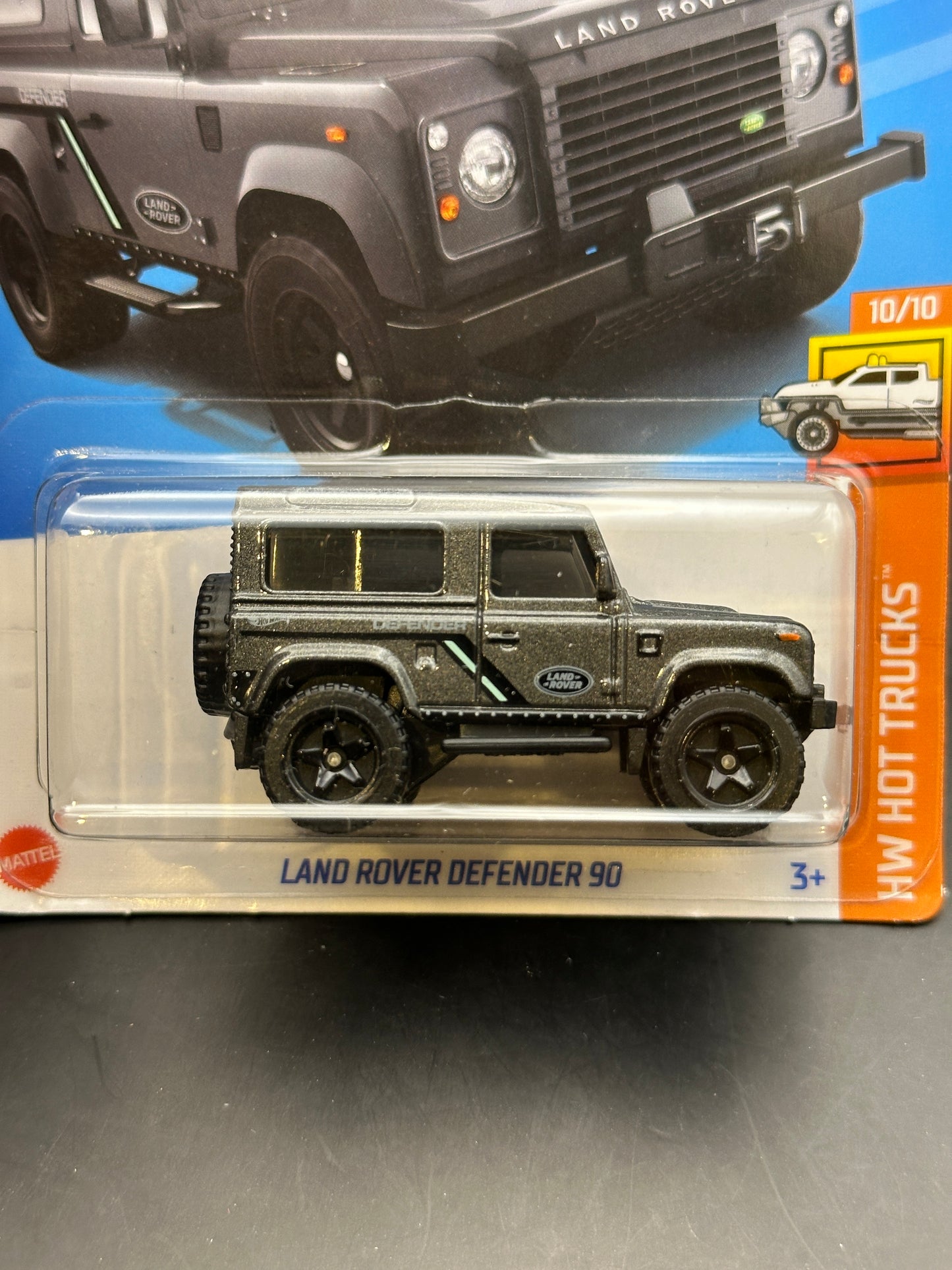 HOT WHEELS - LAND ROVER DEFENDER 90 (2023) - HW HOT TRUCKS 10/10