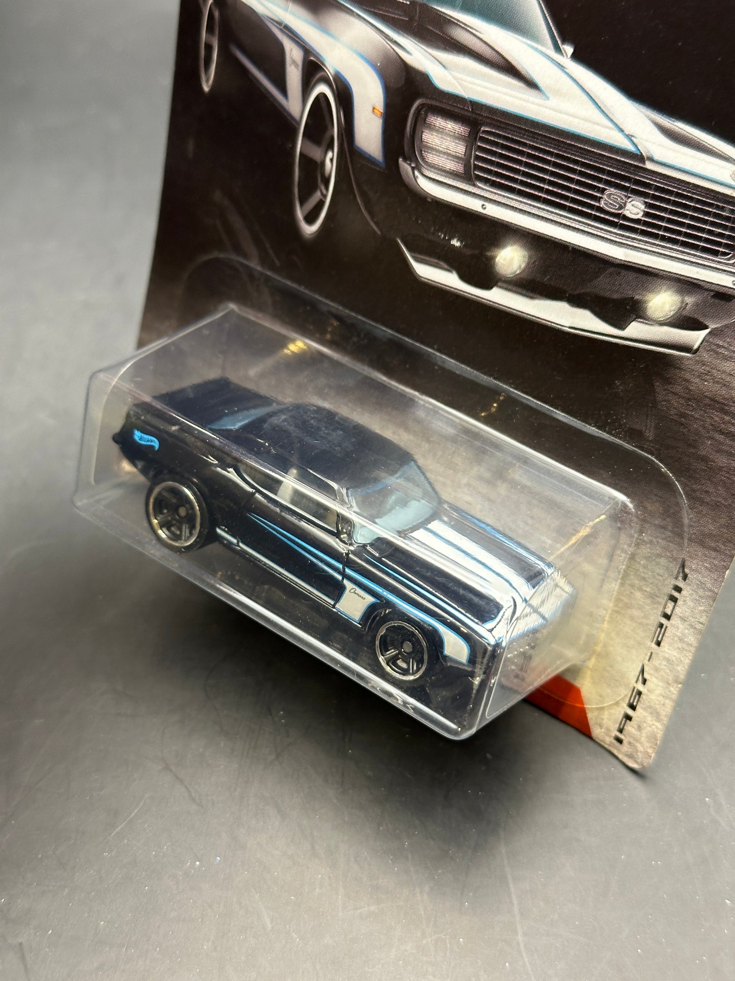 HOT WHEELS - 69 CAMARO (2017) - CAMARO FIFTY SERIES 2/8