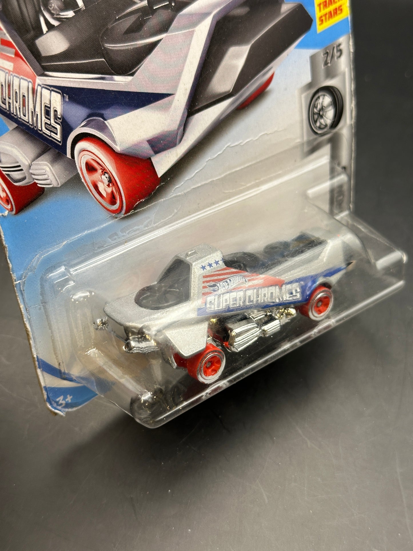 HOT WHEELS - HOVER AND OUT (2019) - HW SUPER CHROMES 2/5