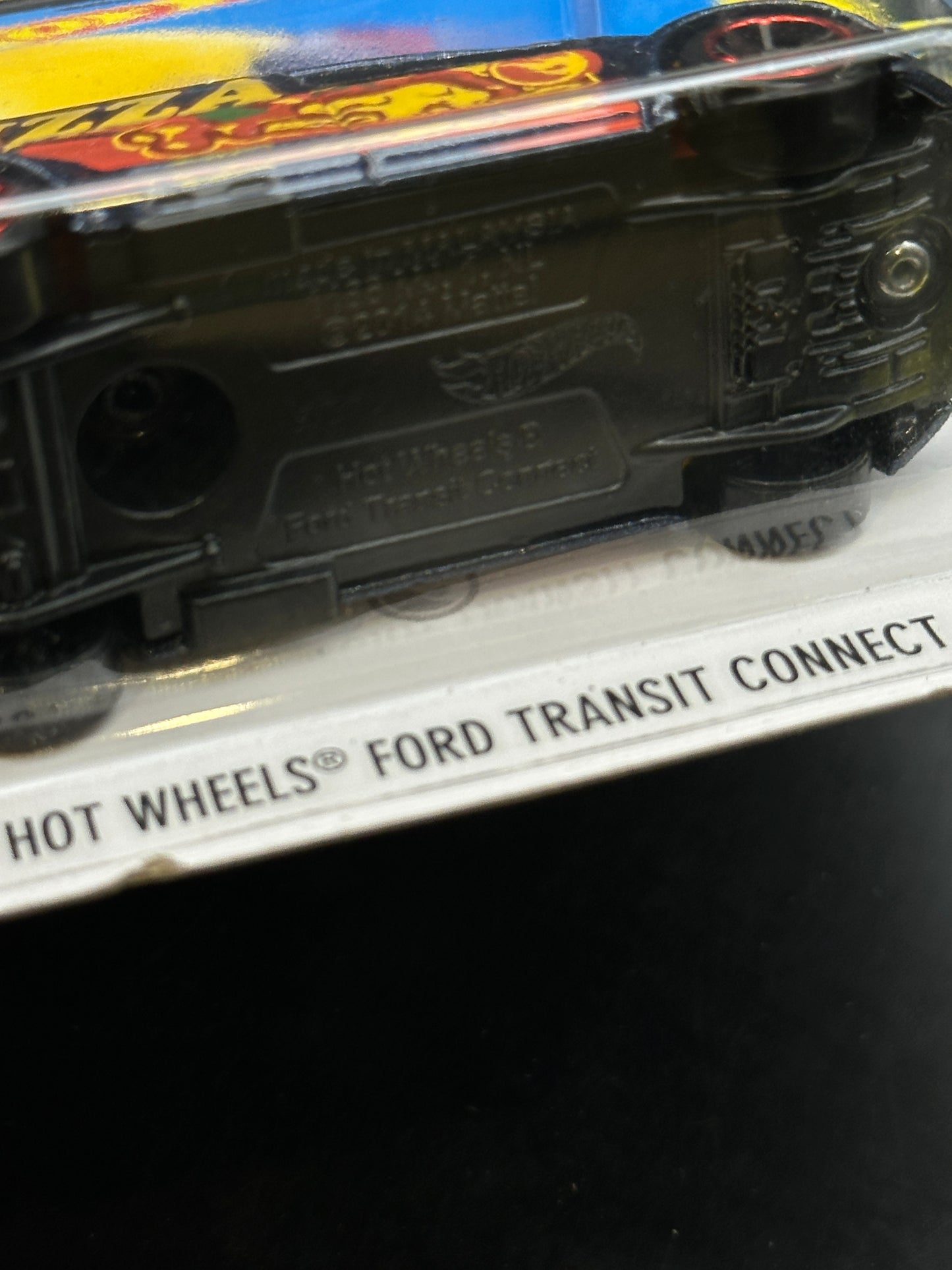 HOT WHEELS - FORD TRANSIT CONNECT - TREASURE HUNT (2017) - HW CITY WORKS 6/10